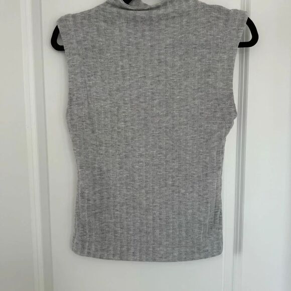Free People Tops - FREE PEOPLE | Sleeveless Ribbed Mockneck Knit Top